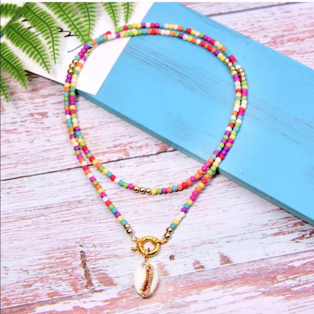 Emilis beach necklace